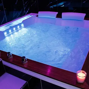 https://suite-lite.catania-hotels.net